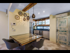 Casita dining and kitchen