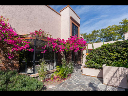 JARDIN ENTRADA