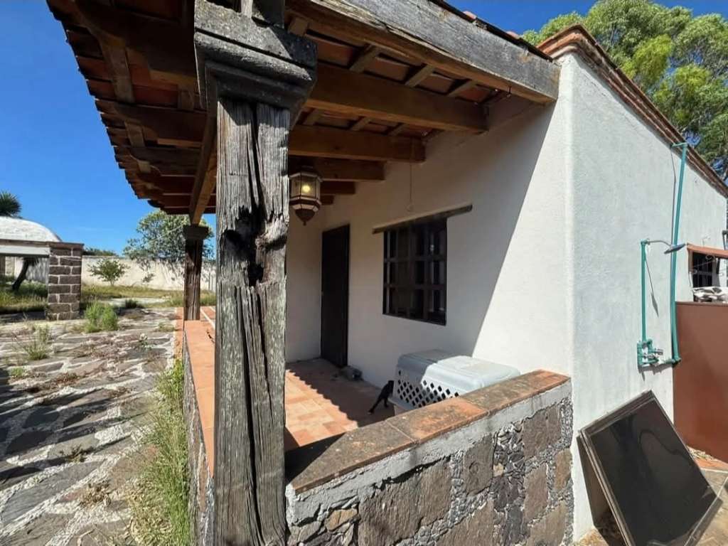 HOUSE FOR SALE IN MINERAL DE POZOS REALTY WORLD SMART3