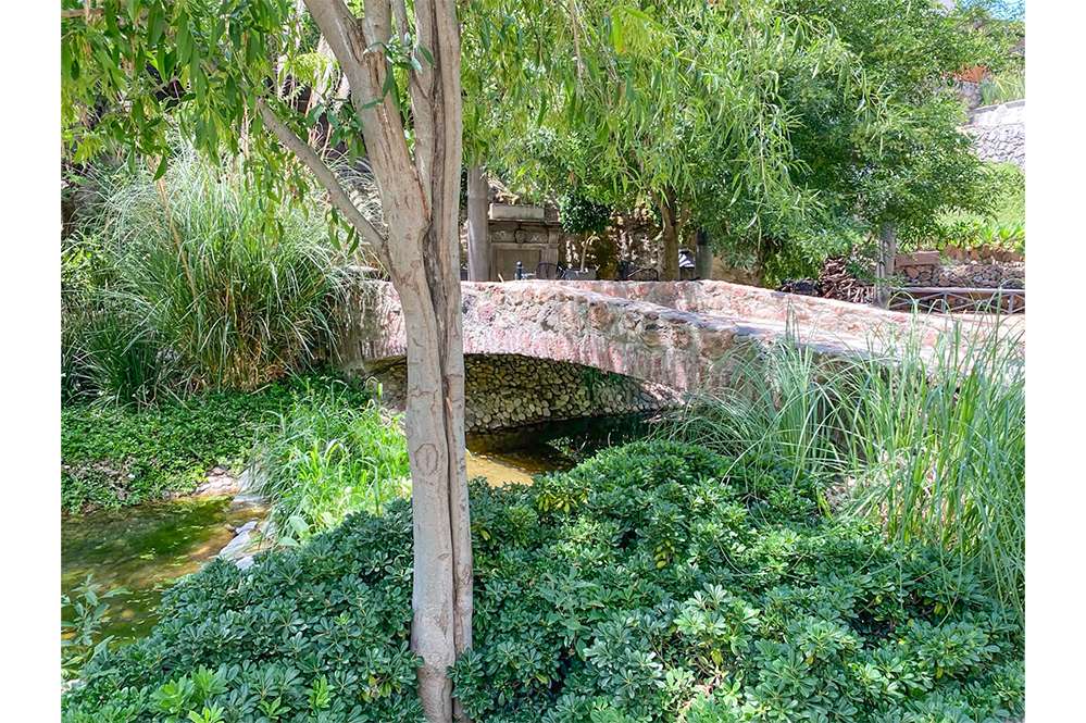 045(residenctial)(Antigua)(Residencia)(REMAX) (ID2856)