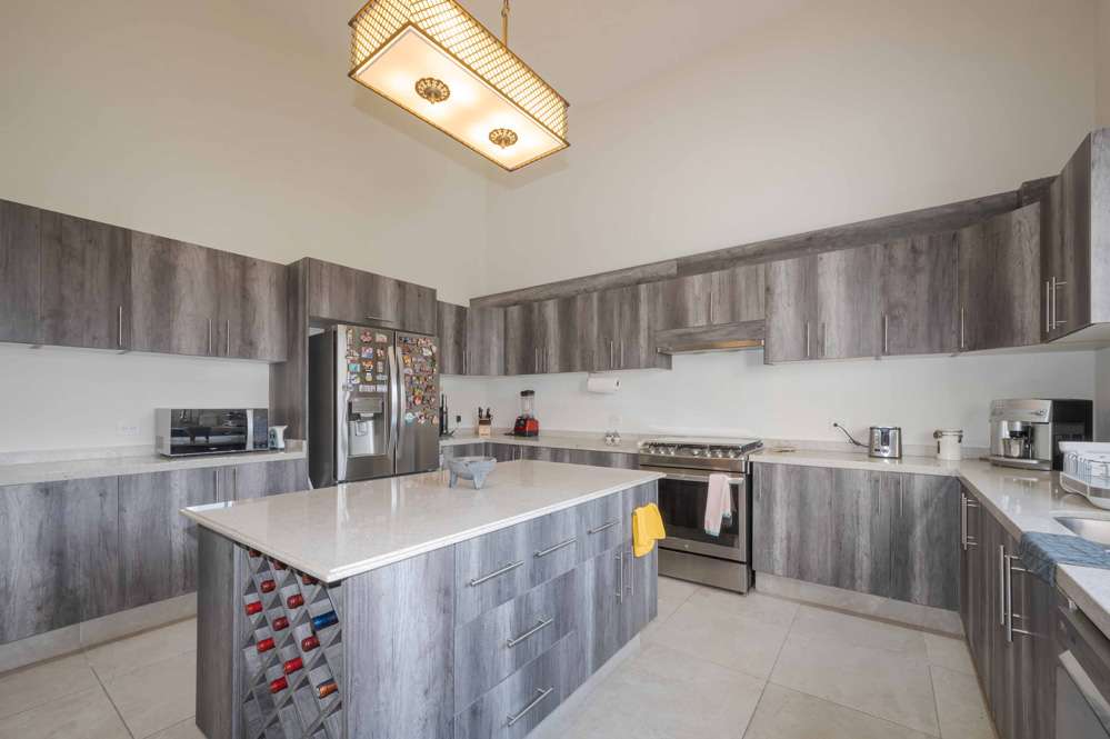 034(residenctial)(Antigua)(Residencia)(REMAX) (ID2856)
