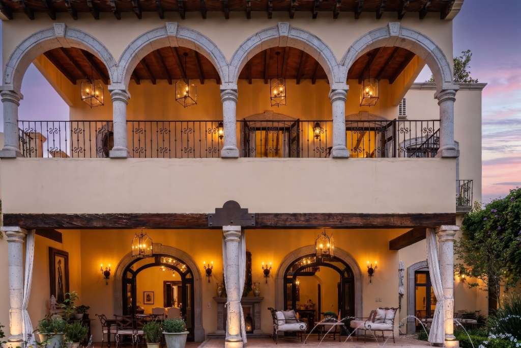 Casa Bella 25