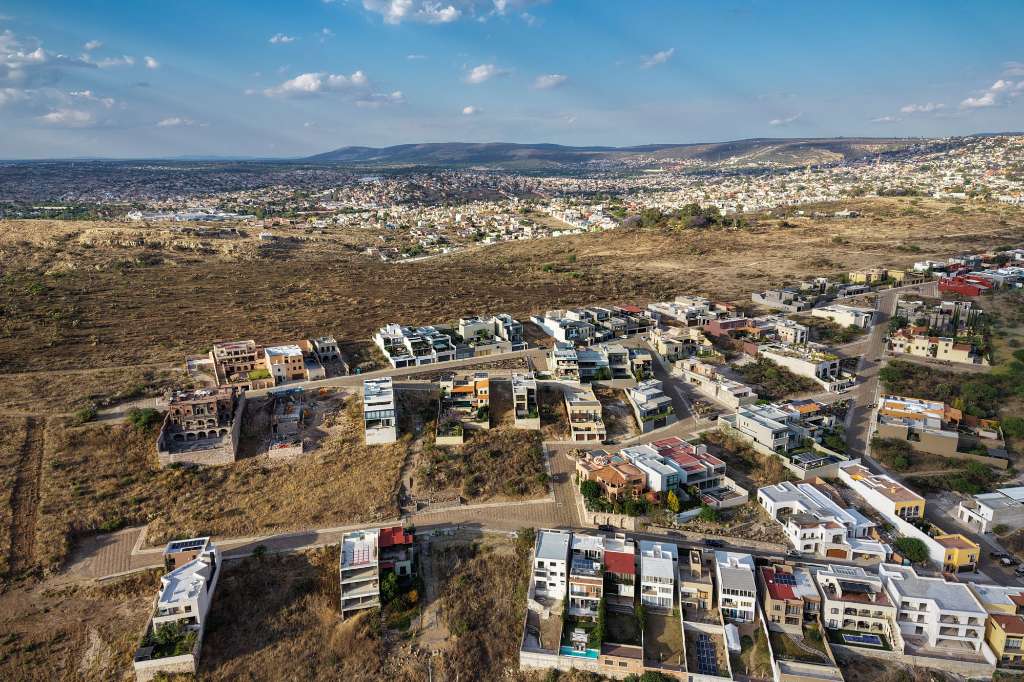150dpi_DJI_20260401174714_0024_D_22