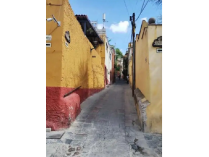 Huertas street 2